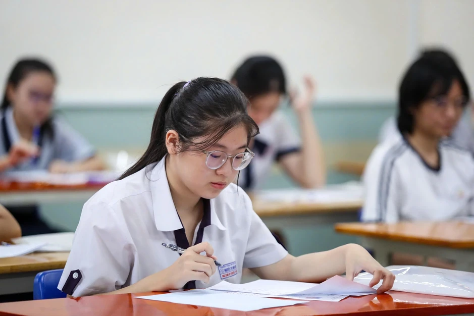 Dạy thêm, học thêm trong thời đại AI Dạy thêm, học thêm trong thời đại AI