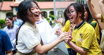 Đề thi lớp 10 môn ngữ văn TP.HCM: Không áp đặt khuôn mẫu suy nghĩ duy nhất