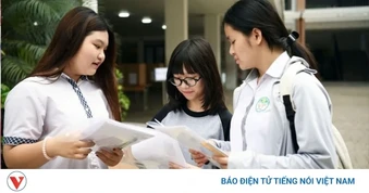 Đề thi môn tiếng Anh thi vào lớp 10 công lập Hà Nội năm học 2026-2027