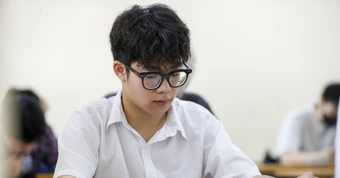 Đề thi thử tốt nghiệp THPT môn Toán năm 2026 của Trường THPT Thái Phiên