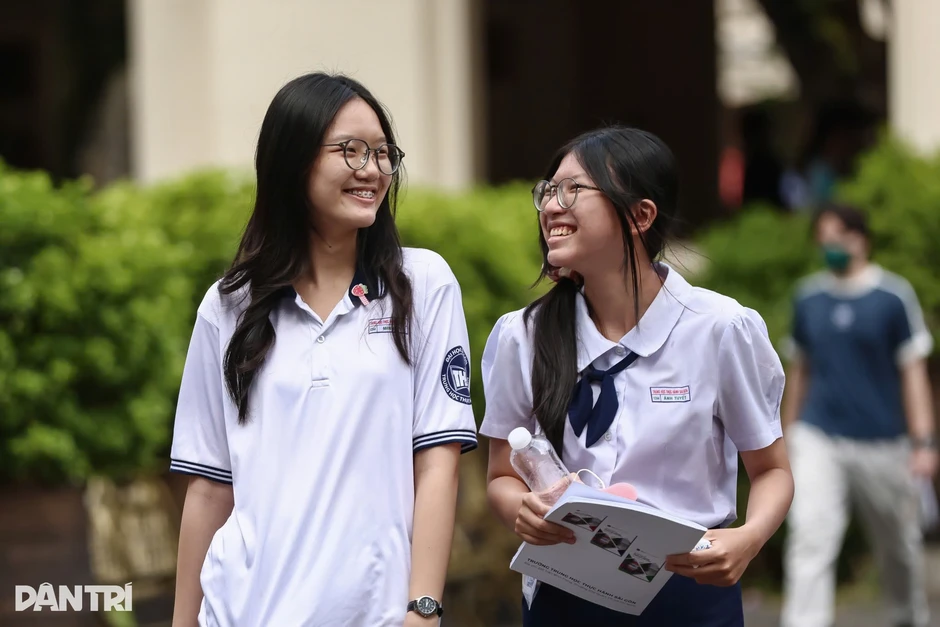 Đề thi tiếng Anh tốt nghiệp THPT có đang “đánh đố”, làm khó thí sinh? Đề thi tiếng Anh tốt nghiệp THPT có đang “đánh đố”, làm khó thí sinh?