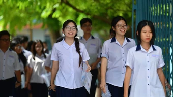 Đề tiếng Anh 'khó chọn đáp án', thí sinh không dễ lấy điểm 8