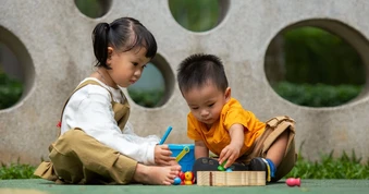 Đề xuất cấm trường tư xếp hạng, so sánh học lực trẻ nhỏ