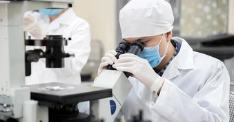 Đề xuất học viên thạc sĩ không được làm việc toàn thời gian nếu nhận học bổng