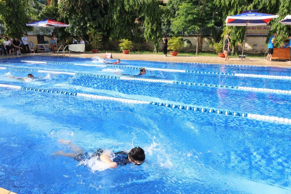 Đề xuất mỗi học sinh ở TP.HCM được hỗ trợ 700.000 đồng để học bơi Đề xuất mỗi học sinh ở TP.HCM được hỗ trợ 700.000 đồng để học bơi