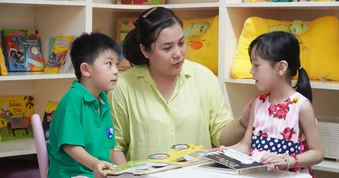Đề xuất tăng lương giáo viên mầm non, kéo dài nghỉ thai sản lên 12 tháng