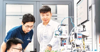 Đề xuất xét học bổng Chính phủ nhóm 30% thí sinh xuất sắc ngành khoa học cơ bản, kỹ thuật then chốt, công nghệ chiến lược