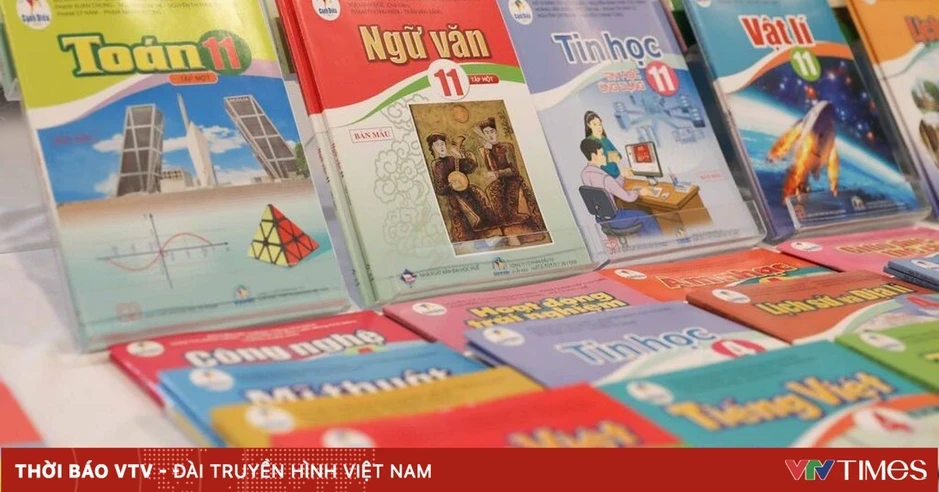 Địa phương đầu tiên phát sách giáo khoa miễn phí cho học sinh