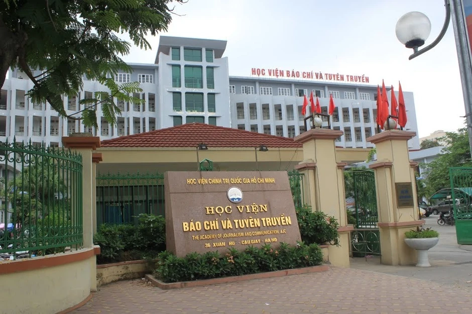 Điểm chuẩn Báo chí giảm mạnh do sức hút của ngành học này thay đổi? Điểm chuẩn Báo chí giảm mạnh do sức hút của ngành học này thay đổi?