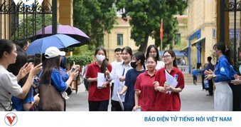 Điểm chuẩn đại học: Khối B dự báo tăng, nhiều khối ngành kinh tế có thể giảm