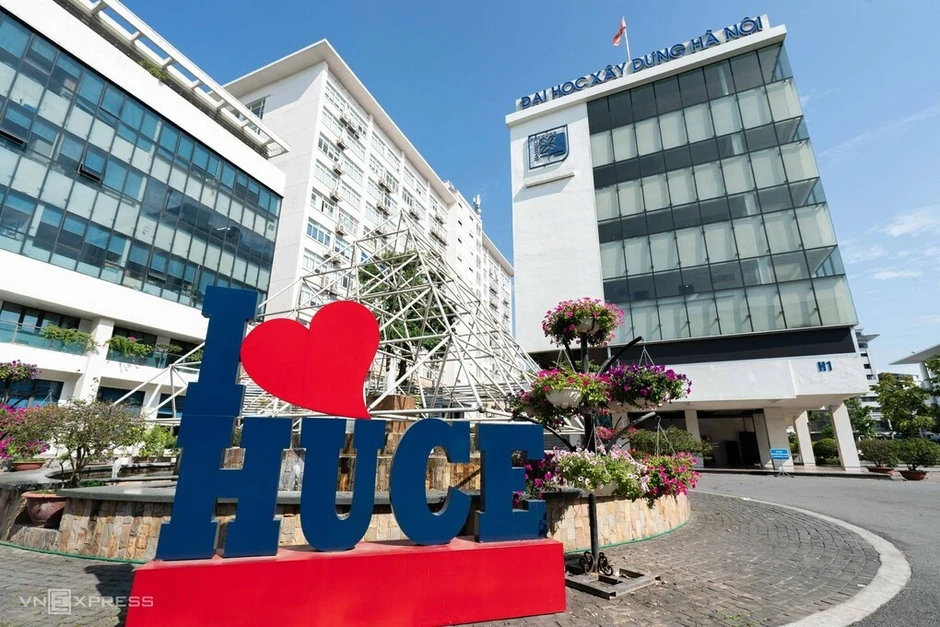Điểm chuẩn Đại học Xây dựng Hà Nội tăng, cao nhất 28 điểm Điểm chuẩn Đại học Xây dựng Hà Nội tăng, cao nhất 28 điểm
