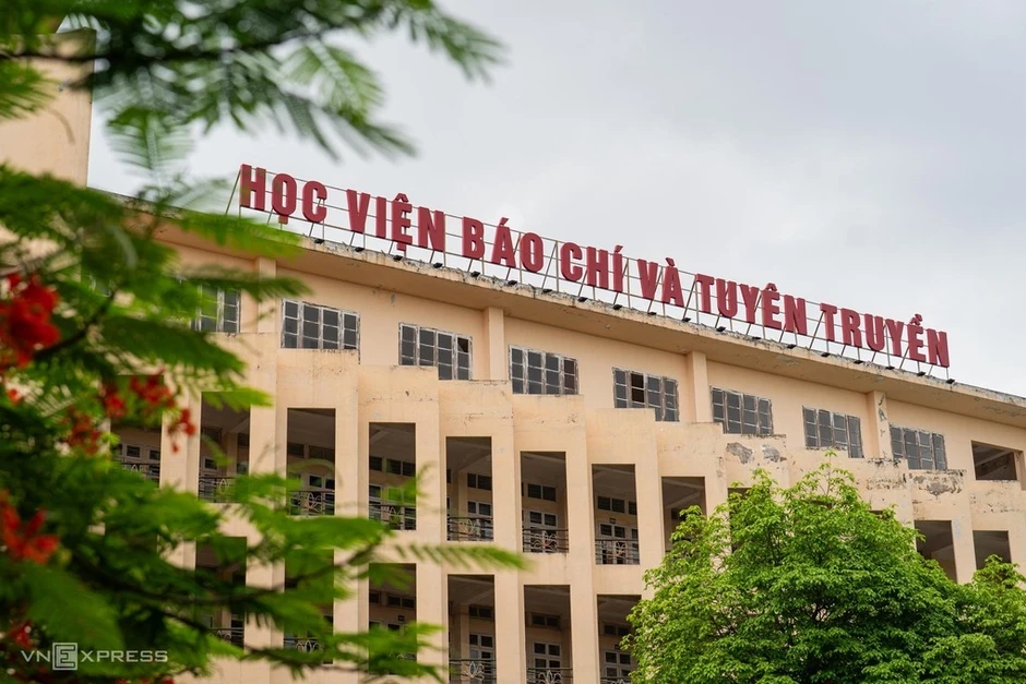 Điểm sàn Học viện Báo chí và Tuyên truyền cao nhất 24/40 Điểm sàn Học viện Báo chí và Tuyên truyền cao nhất 24/40