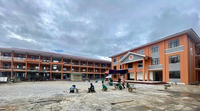 Điện Biên dự kiến giảm 176 đầu mối sau khi sắp xếp mạng lưới trường học Điện Biên dự kiến giảm 176 đầu mối sau khi sắp xếp mạng lưới trường học