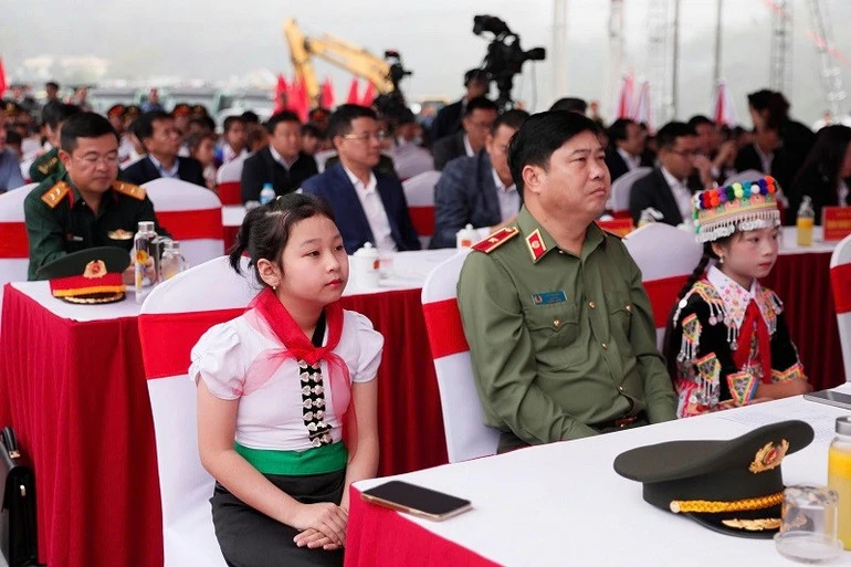 Điện Biên khởi công xây dựng 5 trường nội trú liên cấp tại biên giới Điện Biên khởi công xây dựng 5 trường nội trú liên cấp tại biên giới