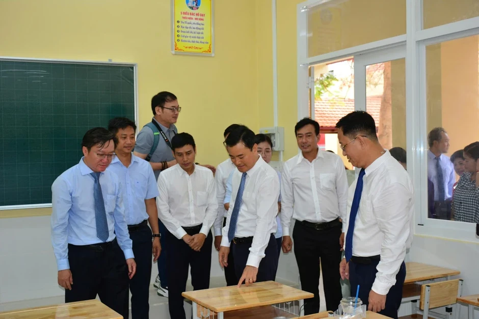 Diện mạo ngôi trường THCS ở TP.HCM vừa khánh thành
