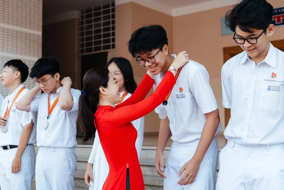 Điều đặc biệt ở 8 trường dẫn đầu “bảng vàng” học sinh giỏi lớp 12 TPHCM Điều đặc biệt ở 8 trường dẫn đầu “bảng vàng” học sinh giỏi lớp 12 TPHCM