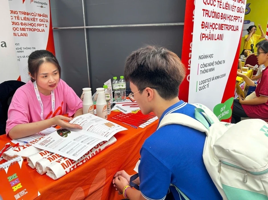 Doanh nghiệp cần người “làm được việc”: Đại học Khoa học Ứng dụng lên ngôi Doanh nghiệp cần người “làm được việc”: Đại học Khoa học Ứng dụng lên ngôi