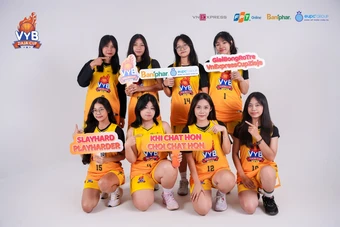 Đội nữ Lê Quý Đôn khoe cá tính tại buổi Media Day - Báo TinVina