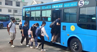 Đồng Nai miễn vé xe buýt cho giáo viên, thí sinh dự thi tốt nghiệp THPT