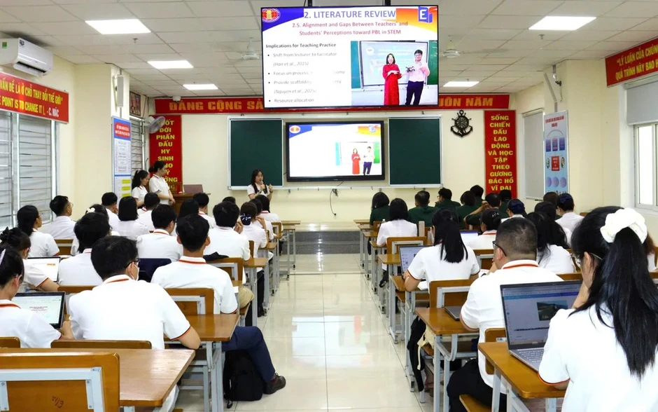 Đột phá nâng cao năng lực ngoại ngữ trong môi trường Quân đội: Học viện Hải quân đẩy mạnh hợp tác chiến lược Đột phá nâng cao năng lực ngoại ngữ trong môi trường Quân đội: Học viện Hải quân đẩy mạnh hợp tác chiến lược