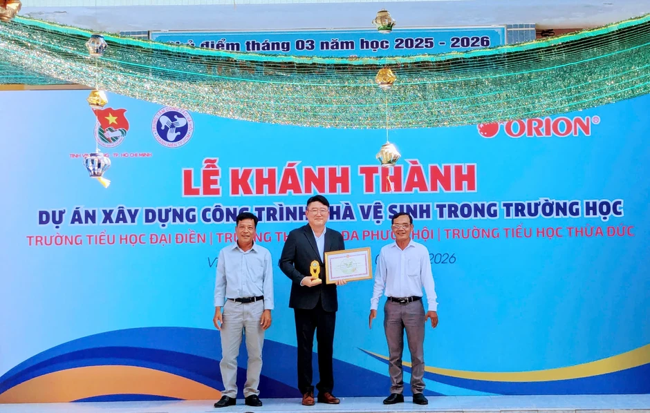 Dự án Nhà Vệ Sinh Học Đường năm thứ 4 - Orion Food Vina tiếp tục mang 'Tình' lan tỏa đến các tỉnh miền Tây Nam Bộ Dự án Nhà Vệ Sinh Học Đường năm thứ 4 - Orion Food Vina tiếp tục mang 'Tình' lan tỏa đến các tỉnh miền Tây Nam Bộ