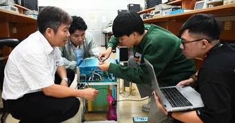 Du học sinh hiến kế nâng chất nhân lực Việt: Học phải gắn thực tiễn, rèn tư duy toàn cầu