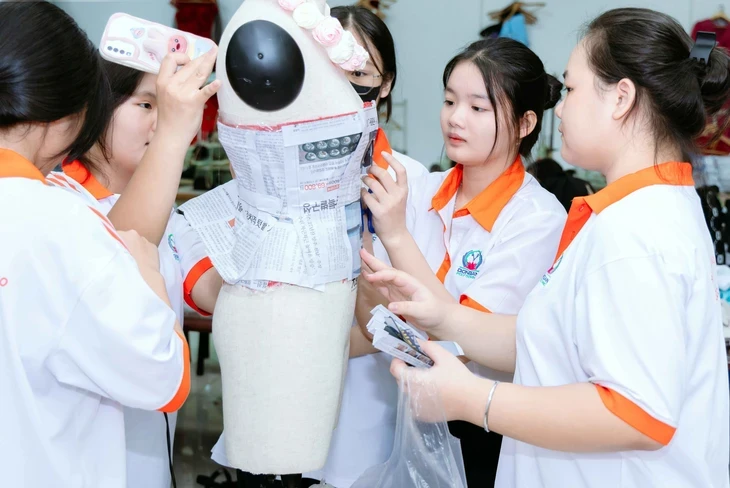 Dự thảo điều lệ trường cao đẳng, trung cấp: Thêm quyền tự chủ, mở rộng đường học tiếp Dự thảo điều lệ trường cao đẳng, trung cấp: Thêm quyền tự chủ, mở rộng đường học tiếp