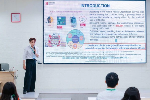 Đưa dữ liệu bệnh viện và AI vào giảng đường Đưa dữ liệu bệnh viện và AI vào giảng đường