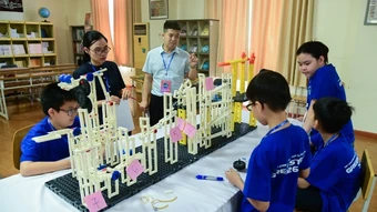 Đưa STEM vào trường học để chuẩn bị nguồn nhân lực cho kỷ nguyên số