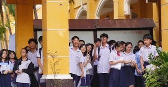 Dừng cấp bằng tốt nghiệp THCS từ 15/4: Học sinh lớp 9 sẽ nhận xác nhận tốt nghiệp qua học bạ số