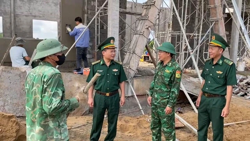Dựng mái trường nơi biên cương Tổ quốc Dựng mái trường nơi biên cương Tổ quốc
