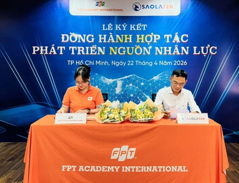 FPT Academy International hợp tác Saolatek đào tạo drone thực chiến FPT Academy International hợp tác Saolatek đào tạo drone thực chiến