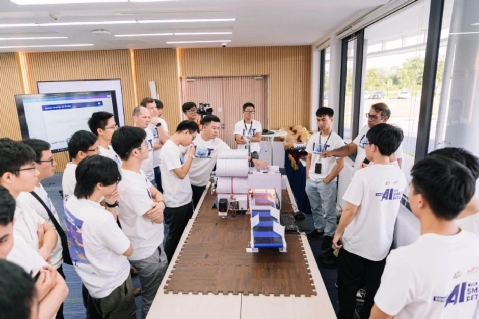 FPT cùng doanh nghiệp Mỹ tổ chức IoT Challenge tại bốn quốc gia FPT cùng doanh nghiệp Mỹ tổ chức IoT Challenge tại bốn quốc gia
