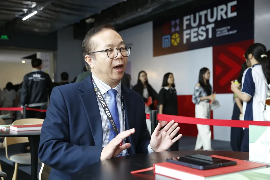 Future Fest 2026 - Không gian trải nghiệm đa ngành nghề đưa 11.000 học sinh "chạm" vào tương lai Future Fest 2026 - Không gian trải nghiệm đa ngành nghề đưa 11.000 học sinh "chạm" vào tương lai