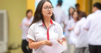 Gần 10 điểm mỗi môn mới đỗ Sư phạm Hoá Trường ĐH Sư phạm TPHCM