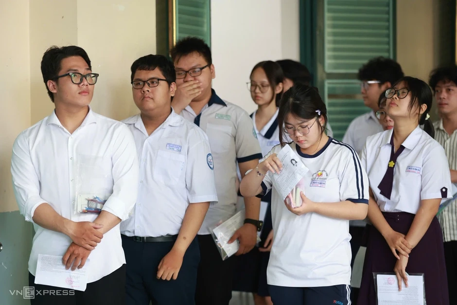 Gần 90 đại học công bố điểm sàn, từ 15 đến 25 Gần 90 đại học công bố điểm sàn, từ 15 đến 25