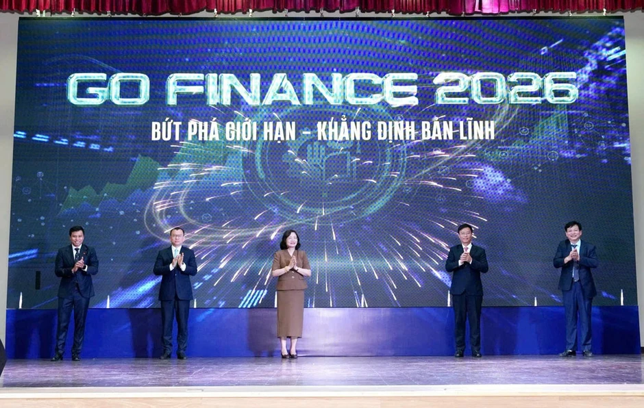 Gắn kết đào tạo, nghiên cứu, phổ biến kiến thức về chứng khoán Gắn kết đào tạo, nghiên cứu, phổ biến kiến thức về chứng khoán