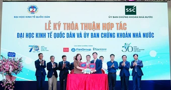 Gắn kết đào tạo, nghiên cứu, phổ biến kiến thức về chứng khoán