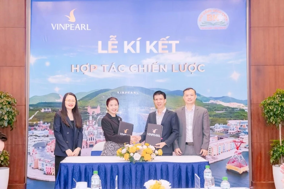 Gắn kết đào tạo với doanh nghiệp, nâng tầm chất lượng nhân lực Gắn kết đào tạo với doanh nghiệp, nâng tầm chất lượng nhân lực
