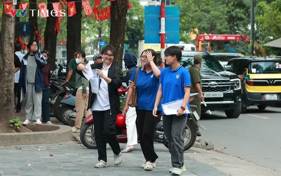 Gia Lai bác tin thí sinh dùng điện thoại trong phòng thi tốt nghiệp THPT 2026 Gia Lai bác tin thí sinh dùng điện thoại trong phòng thi tốt nghiệp THPT 2026