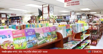 Giá sách giáo khoa giảm 13,3% trong năm học 2026–2027