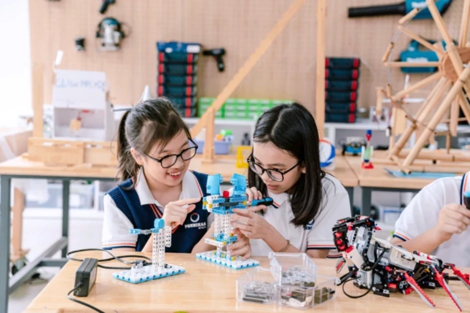 Giải bài toán áp lực học đường cho học sinh Giải bài toán áp lực học đường cho học sinh