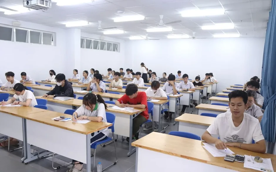 Giải đáp "nghi vấn" về đề thi Đánh giá năng lực đợt 2 Giải đáp "nghi vấn" về đề thi Đánh giá năng lực đợt 2