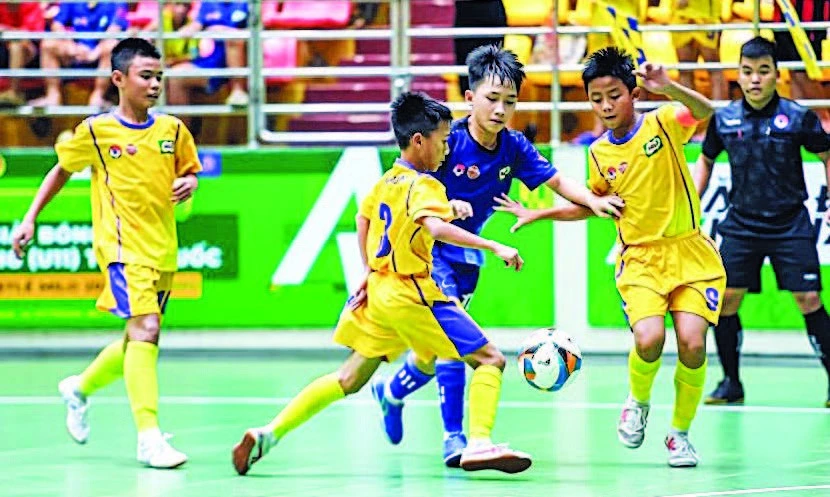 Giáo dục thể chất và dinh dưỡng học đường: Nền tảng phát triển tầm vóc Việt Giáo dục thể chất và dinh dưỡng học đường: Nền tảng phát triển tầm vóc Việt