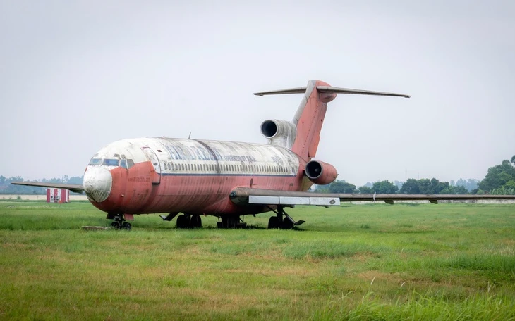 Giao máy bay Boeing bị bỏ rơi tại sân bay Nội Bài cho Học viện Hàng không Việt Nam làm giáo cụ Giao máy bay Boeing bị bỏ rơi tại sân bay Nội Bài cho Học viện Hàng không Việt Nam làm giáo cụ