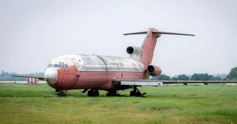 Giao máy bay Boeing bị bỏ rơi tại sân bay Nội Bài cho Học viện Hàng không Việt Nam làm giáo cụ