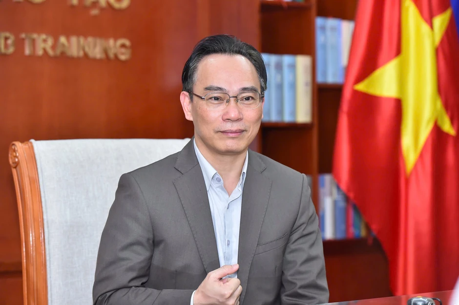 Giao quyền Bộ trưởng Bộ Giáo dục & Đào tạo cho PGS.TS Hoàng Minh Sơn Giao quyền Bộ trưởng Bộ Giáo dục & Đào tạo cho PGS.TS Hoàng Minh Sơn