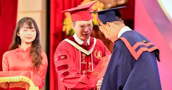 Giáo sư, Tiến sĩ, Nhà giáo Ưu tú Lê Anh Tuấn làm Giám đốc Đại học Bách khoa Hà Nội