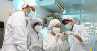 Giáo sư top 1% thế giới về kỹ thuật đến Việt Nam giảng dạy là ai?