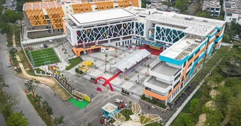 Giáo viên chia sẻ bên trong trường tiểu học "trăm tỷ" ở Hà Nội: Nhiều người không nghĩ là trường công lập